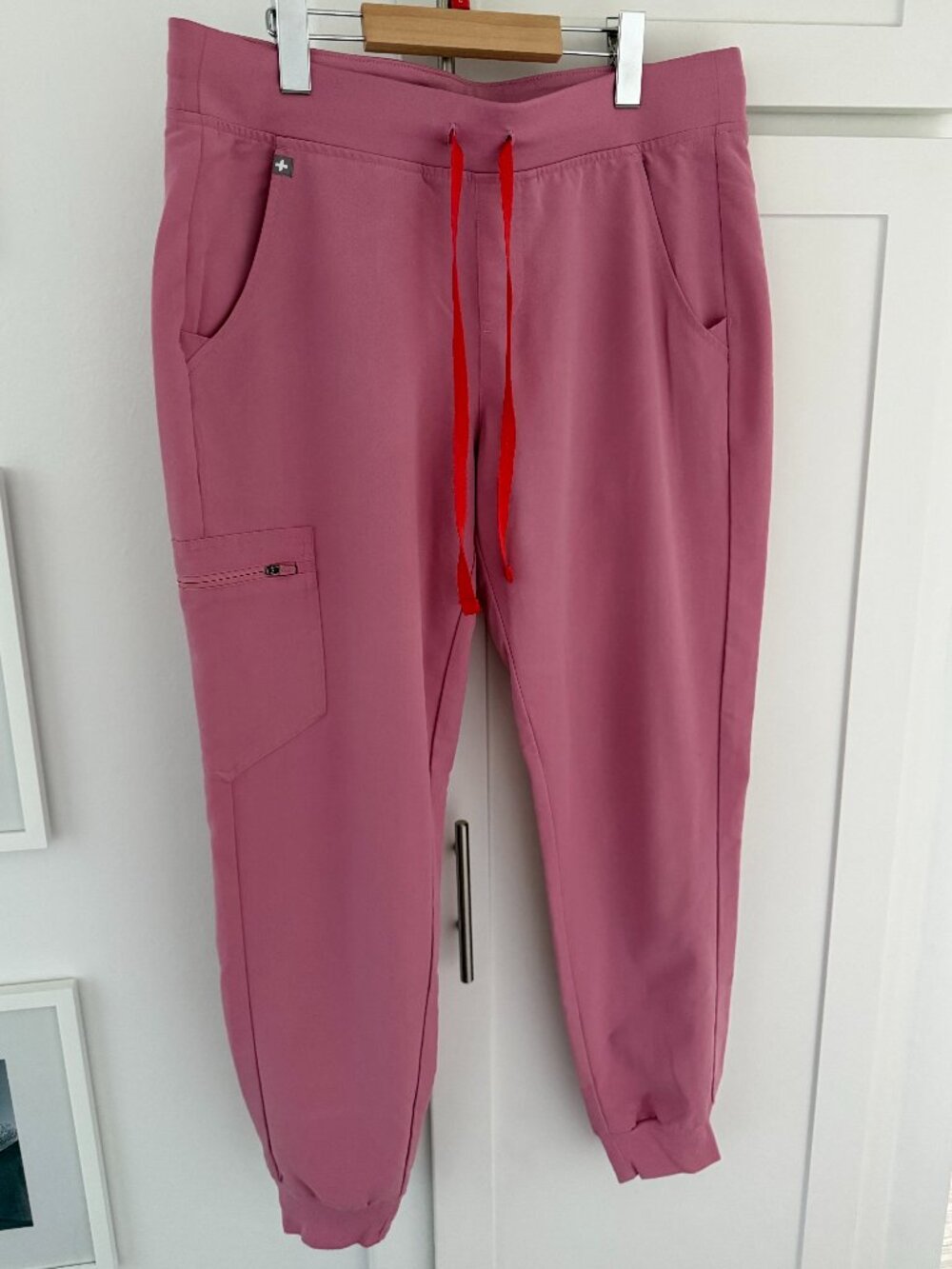 FIGS M Chalk Pink Zamora - Jogger Scrub Pants Limited Edition